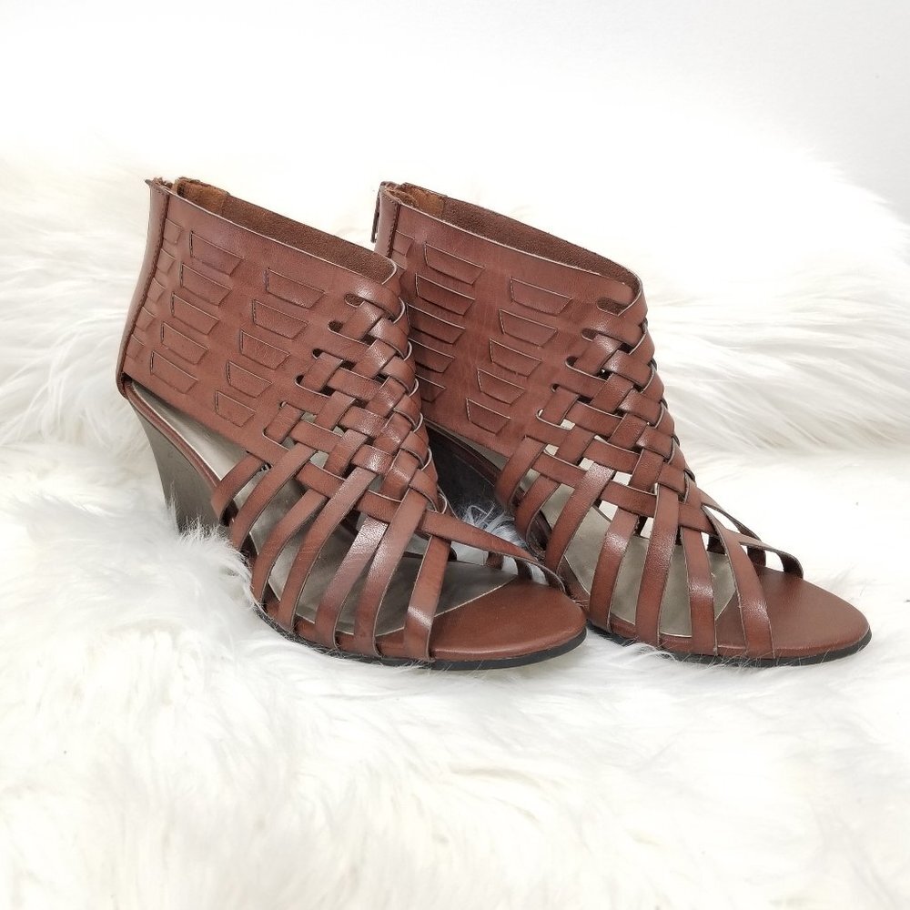 American Eagle Brown Vegan Faux Leather Woven PeepToe Wedge Business Casual 6.5W